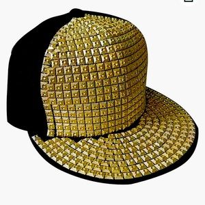 NWT 80’s Vibe SnapBack old school bling
